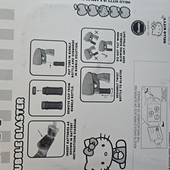 Hello Kitty Pink Bubble Blaster - Picture 6 of 9